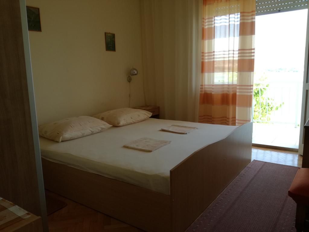 Apartments Dragan Trogir Ngoại thất bức ảnh