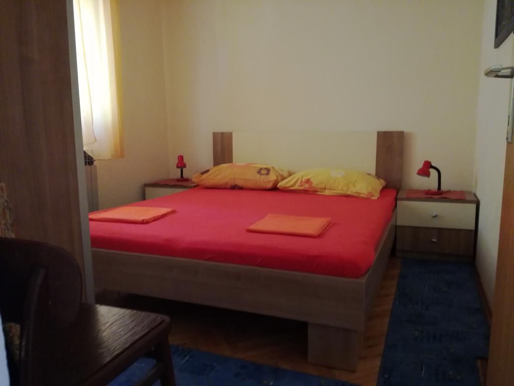 Apartments Dragan Trogir Ngoại thất bức ảnh
